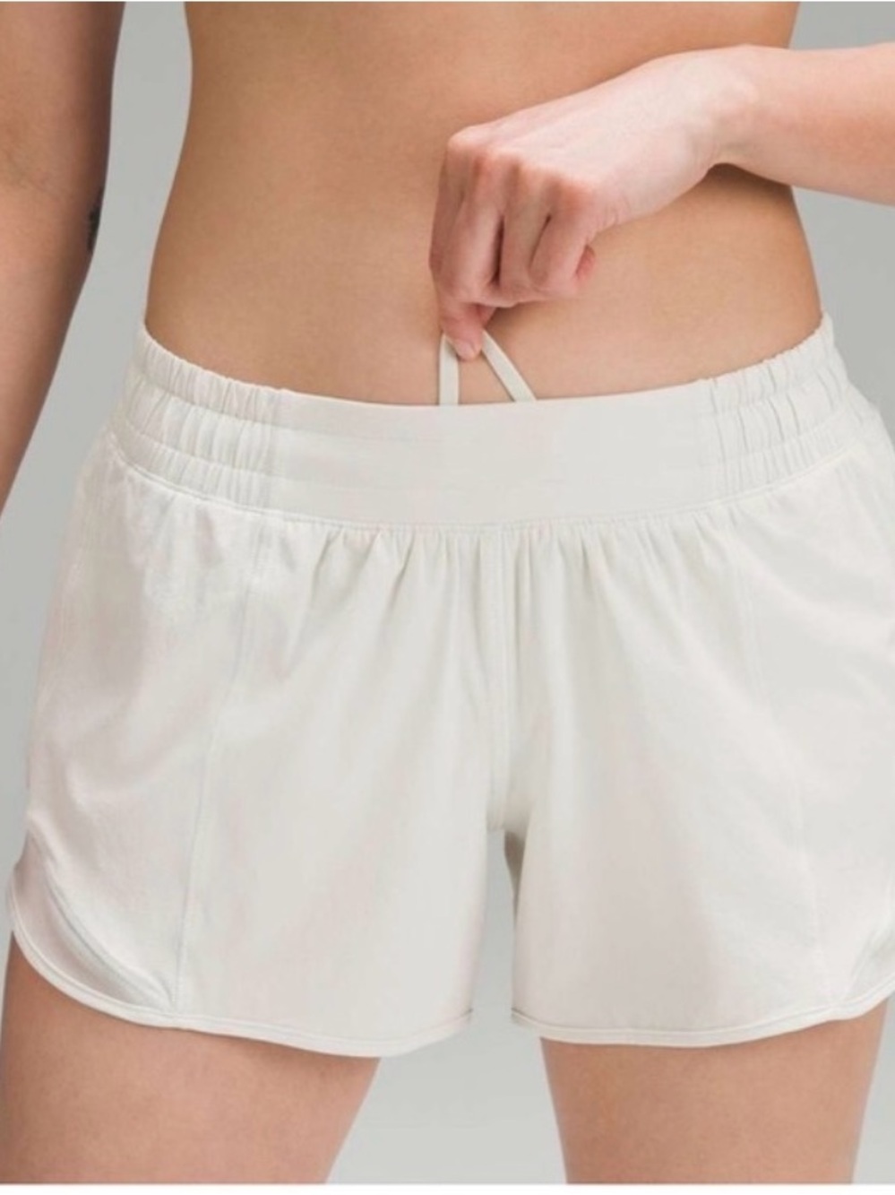 lululemon athletica NWT Hotty Hot Shorts Size 12